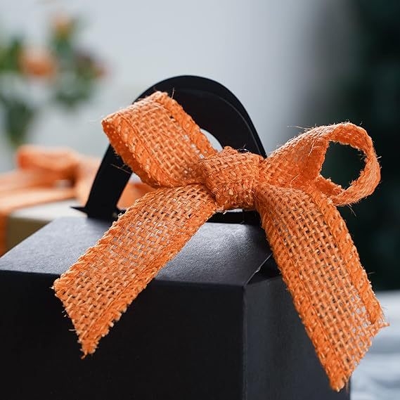 Burlap лента с телена крайна ивица — руло за DIY опаковки на подаръци, панделка и сватбена украса