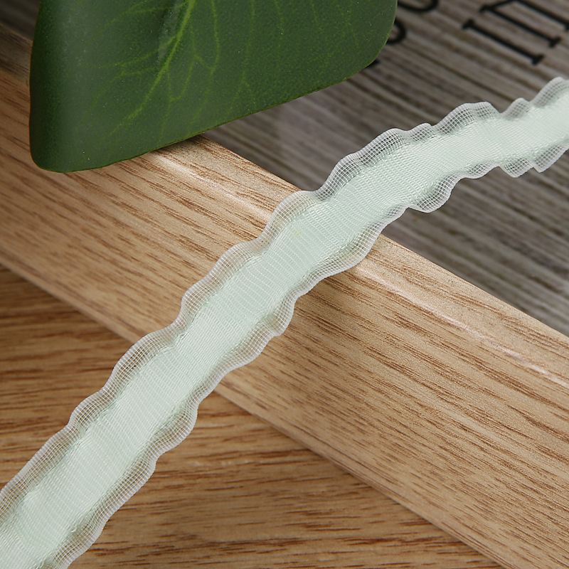 DIY аксесоар за коса с панделка: полиестерна лента с хоризонтални ивици, куха панделка за коса и лента за опаковка на букет