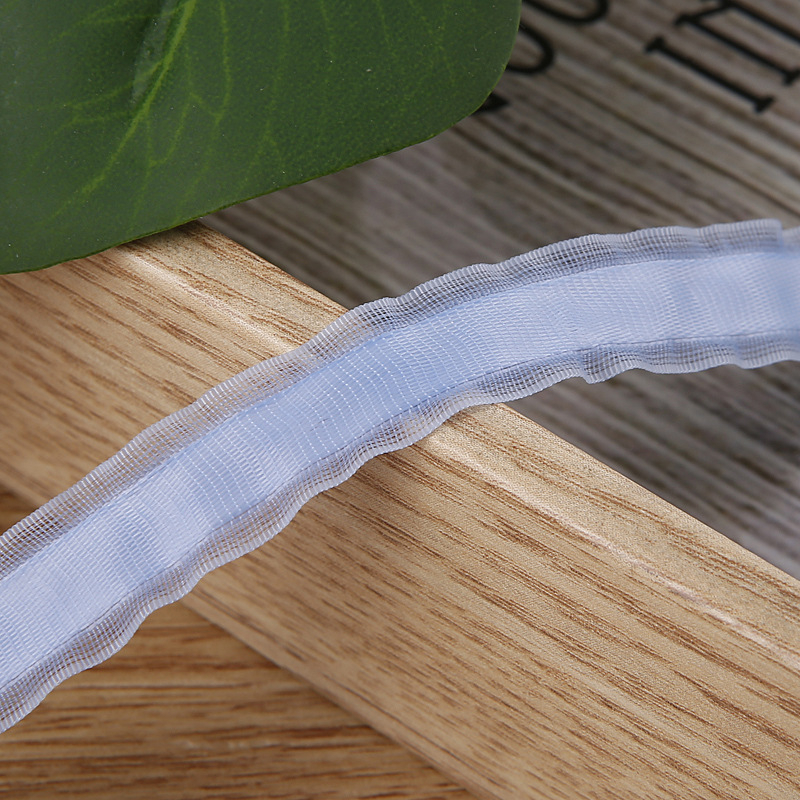 DIY аксесоар за коса с панделка: полиестерна лента с хоризонтални ивици, куха панделка за коса и лента за опаковка на букет