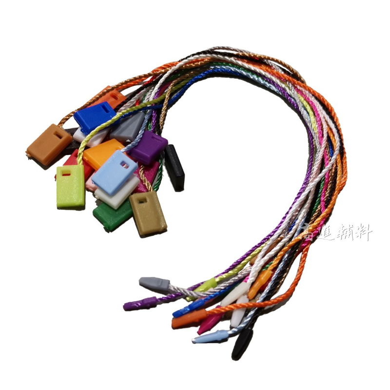 Etiketės virvė, Hengchang prekės ženklas, pagrindinė medžiaga: poliesterio siūlas, sagties medžiaga: plastikas, taikymas: batai, skrybėlės, kuprinės, drabužiai, aksesuarai, namų tekstilė, žaislai