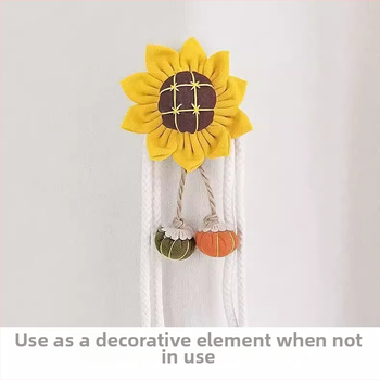 Aizkaru saitītes ar ziedu dekoru, gazes aizkariem šņorēm, uzglabāšanas sprādze, vienkāršs un mūsdienīgs stils