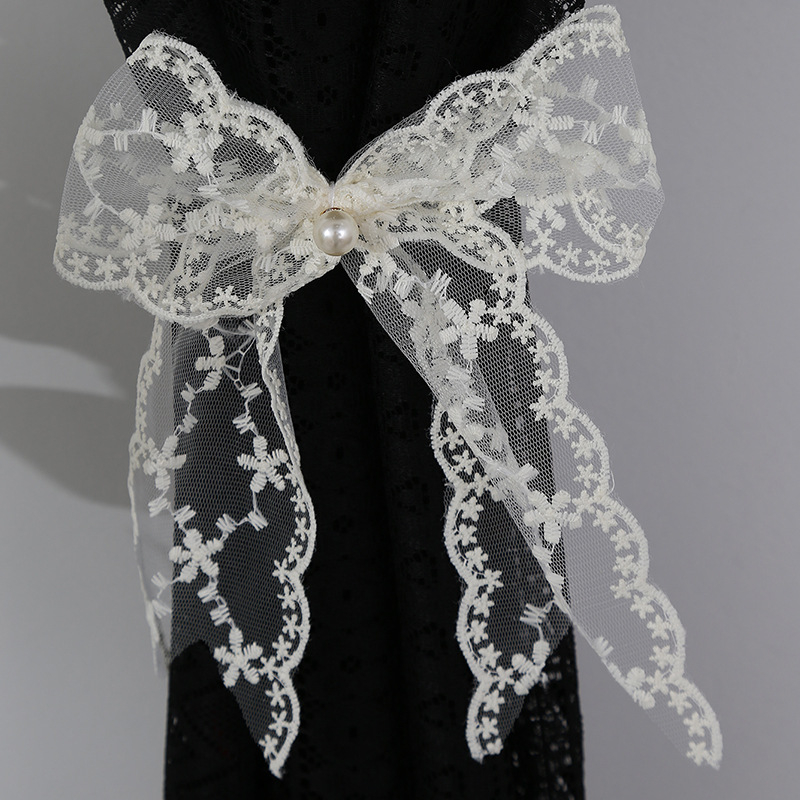 Bandă pentru perdea din dantelă - design modern minimalist, decor cu funda brodată