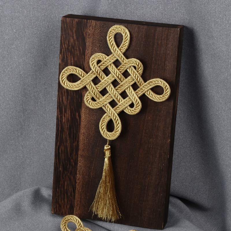 Aukso vielos kinų mazgo diržo sagtis — aksesuarai, medžiaga: auksinė viela; struktūra: aksesuarai; taikymas: diržas; prekės ženklas: Inheritance accessories