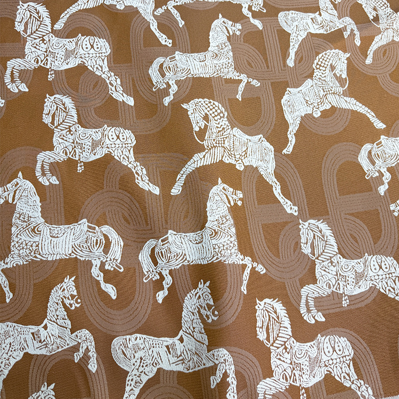 Poliesterio Jacquard užuolaidų audinys, pusapšvietimas 40–70%, tinkamas kampiniams langams ir grindų iki lubų langams, augalų ir gėlių raštas