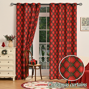 Kalėdinės spausdintos svetainės užuolaidos su perforacijomis, blackout, poliesteris, paruoštos naudoti, dalinis šešėliavimas 40–70%