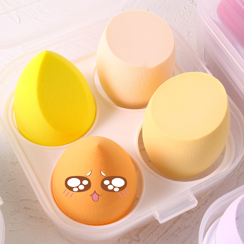 Makiažo kempinė – neabsorbuoja pudros, dvigubo naudojimo drėgna/sausa, oro pagalvėlė pudrai, itin švelni tekstūra