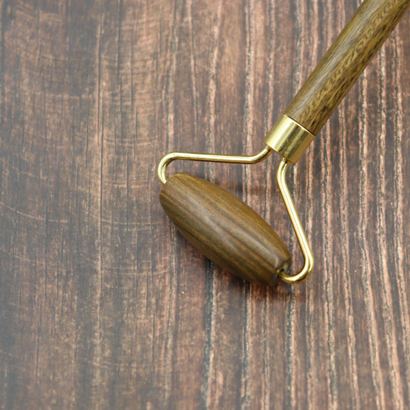 Sandalwood punt masažni štapić za masažu lica i očnih meridijana, za salonsku upotrebu, težina 40 g, pakiranje 300, logo OK