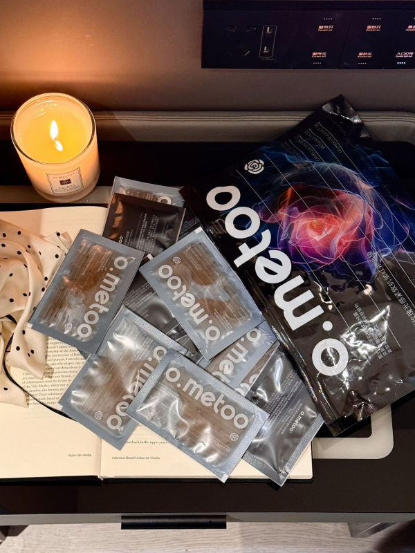 Niacinamido hidratáló selyemmaszk, krém-gél maszk, nettó tartalom 124177284, lejárati idő 12 hónap, általános bőrtípushoz