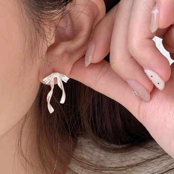 Auskarai su kaspinu ir kutais, nišinis dizainas, 925 sidabro smeigtukas