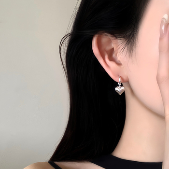 Širdies formos auskarai iš vario, elektroplatiniai, gaivus ir saldus stilius, vasara 2025