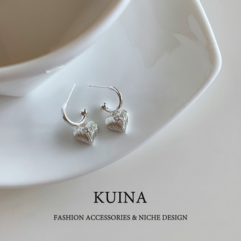 Širdies formos auskarai iš vario, elektroplatiniai, gaivus ir saldus stilius, vasara 2025