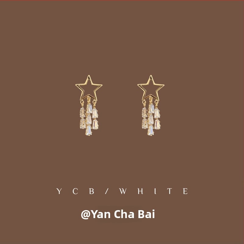 Auskarai su žvaigždžių dizainu (varis • elektroplatinavimas • 2023 m. pavasaris • mados OL)