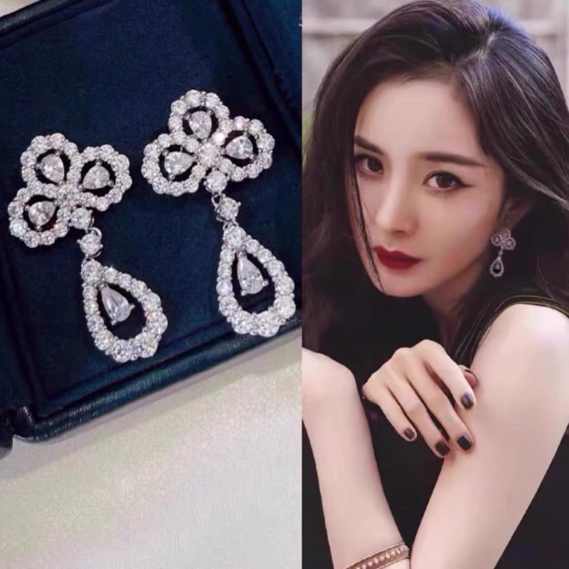 Auskarai – rhinestone vandens lašai su gėlės motyvu ir kutais, Shinohara Mo, ruduo 2022