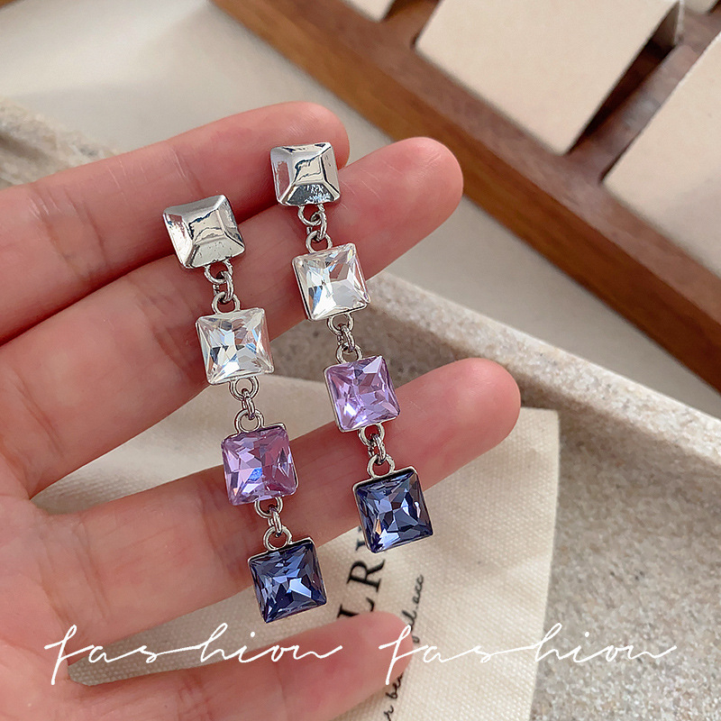 Обеци - Геометрична форма, дълги пискюли, електроплакиран паладий бял, Fat di марка, стил лайт лукс