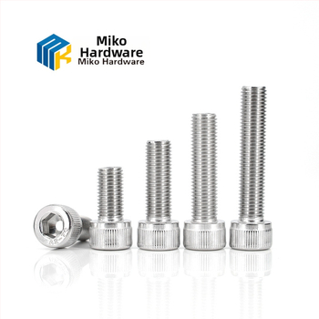 Šešiakampio skylės cilindrinės galvos varžtas DIN 912, nerūdijantis plienas A4-70, balta paviršiaus apdaila