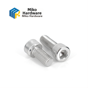 Šešiakampio skylės cilindrinės galvos varžtas DIN 912, nerūdijantis plienas A4-70, balta paviršiaus apdaila