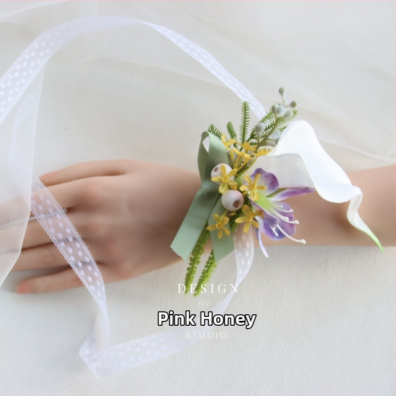 Vestuvinis riešo corsage iš šilko gėlių Calla Lily — dovana klasiokui