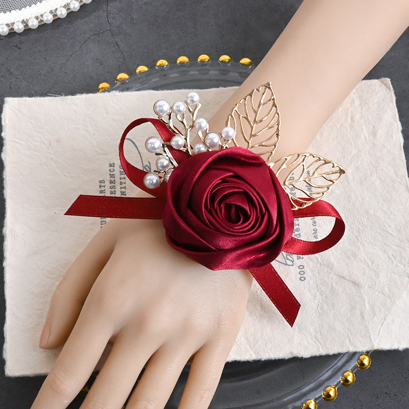 Kinų stiliaus vestuvinė boutonnière rinkinys — šilko gėlės jaunikiui, nuotakai, liudytojams ir pabroliams, šeimos komplektas