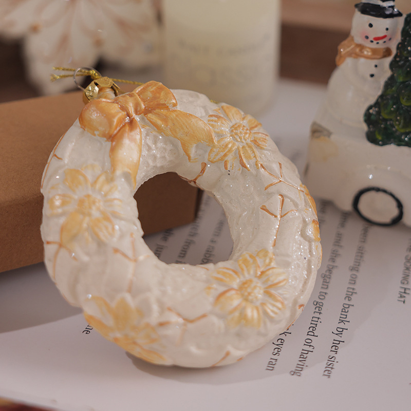 PVC anyagú karácsonyfadísz, rajzfilmszerű stílus, alkalmas karácsonyra