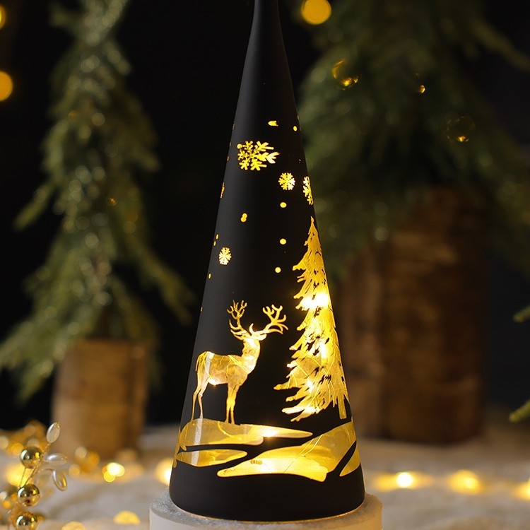 Božićna stolna ukrasna figura - Svjetleća kućica s imitacijom porculana, staklo (Materijal: staklo; Marka: Mingzhi glass; Pogodno za: Božić)