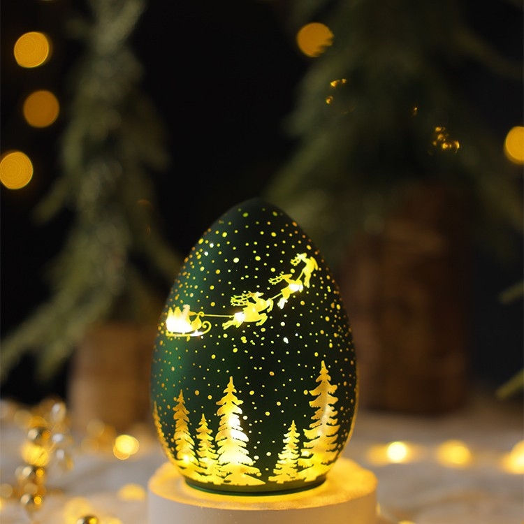 Božićna stolna ukrasna figura - Svjetleća kućica s imitacijom porculana, staklo (Materijal: staklo; Marka: Mingzhi glass; Pogodno za: Božić)