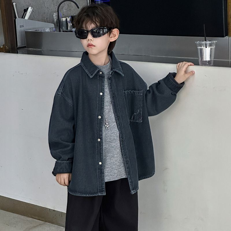 Момчешка дънкова риза с подплата от флис, яка лафел, дълги ръкави, 80% памук / 20% полиестер, меко третиране, есен 2025