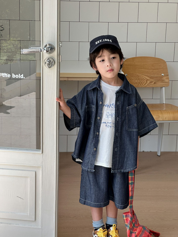 Dječji denim dvodijelni komplet, ljetni korejski stil, košulja s kratkim rukavima i šorc, 85% pamuk, mekana tkanina, unisex