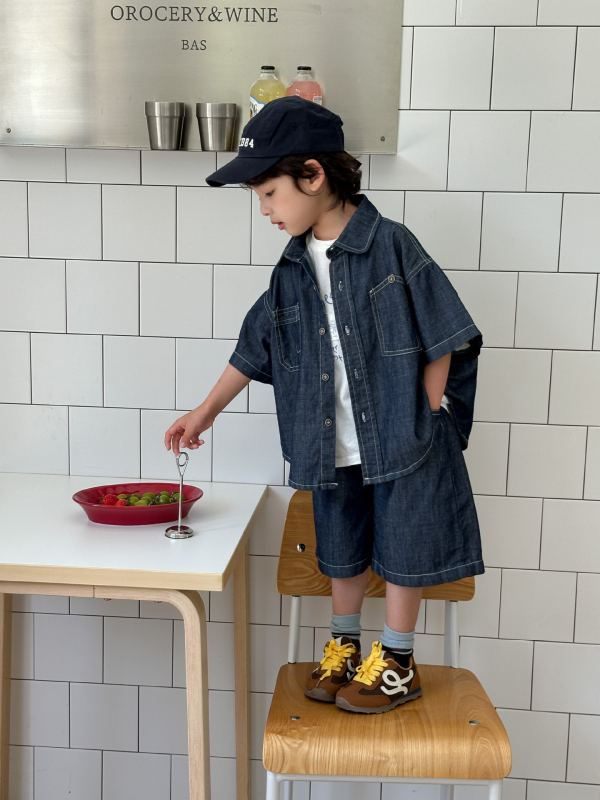 Dječji denim dvodijelni komplet, ljetni korejski stil, košulja s kratkim rukavima i šorc, 85% pamuk, mekana tkanina, unisex