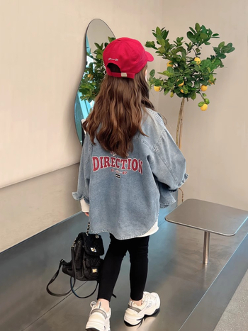 Детска памучна риза в корейски стил, дълъг ръкав, съдържа 73,2% памук, печат с букви, меко обработване