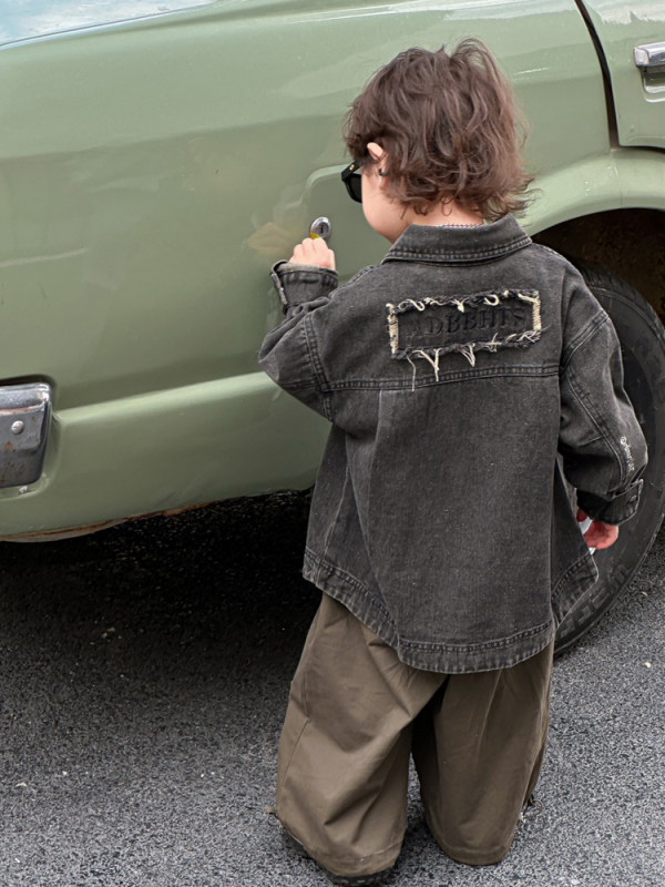 Vaikų džinsinė striukė, korėjietiško stiliaus, 100% medvilnė, be gobtuvo, vienos eilės užsegimas