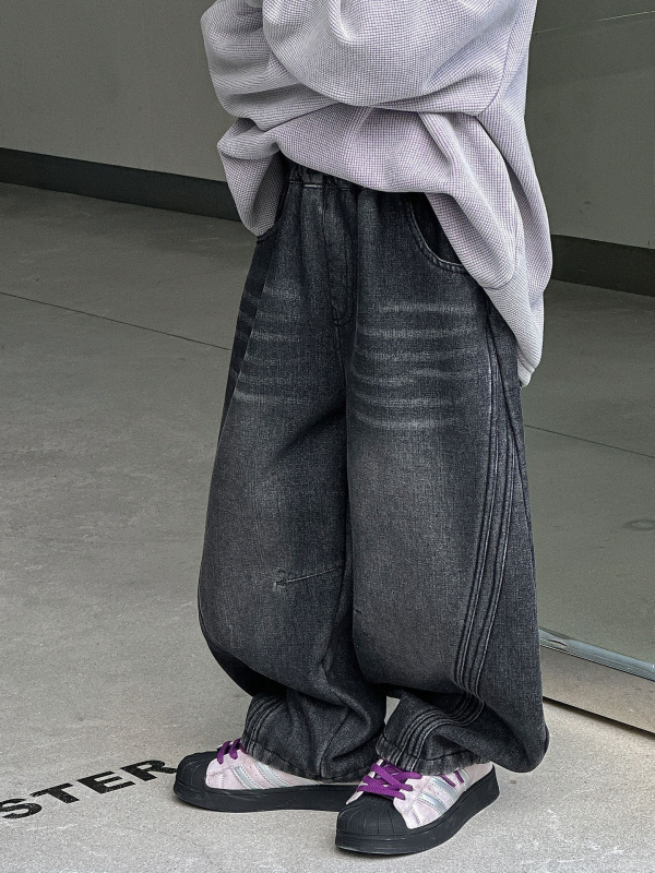 Poiste džinsid koreai stiilis flisvoodriga, väline materjal 100% puuvill, vooder 100% polüester, keskmise kõrgusega vöökoht, sobib 3–8-aastastele