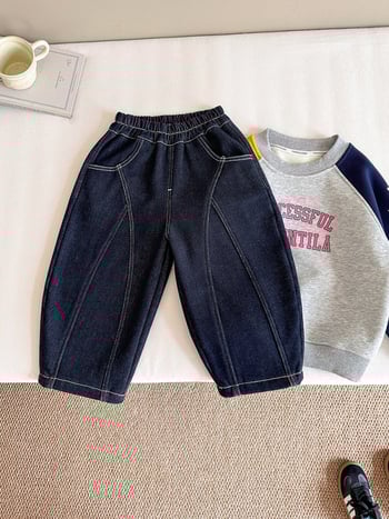 Jeans unisex pentru copii (Iarna 2025; 72% bumbac/26% poliester/2% elastan; țesătură tratată moale; talie medie cu bandă elastică)