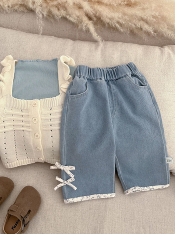 Pantaloni pentru fetițe, bumbac moale, detaliu funda, croială lejeră dreaptă, talie elastică medie, pentru vârsta 1–3 ani