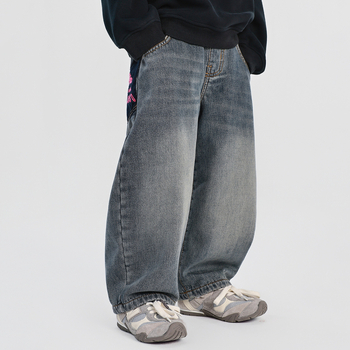 Poiste džinipüksid fleece-vooderdusega, 2025 sügis-talv, keskmine vöökoht, koostis 58% puuvill / 25% polüester / 17% viskoos, pehme töötlemine