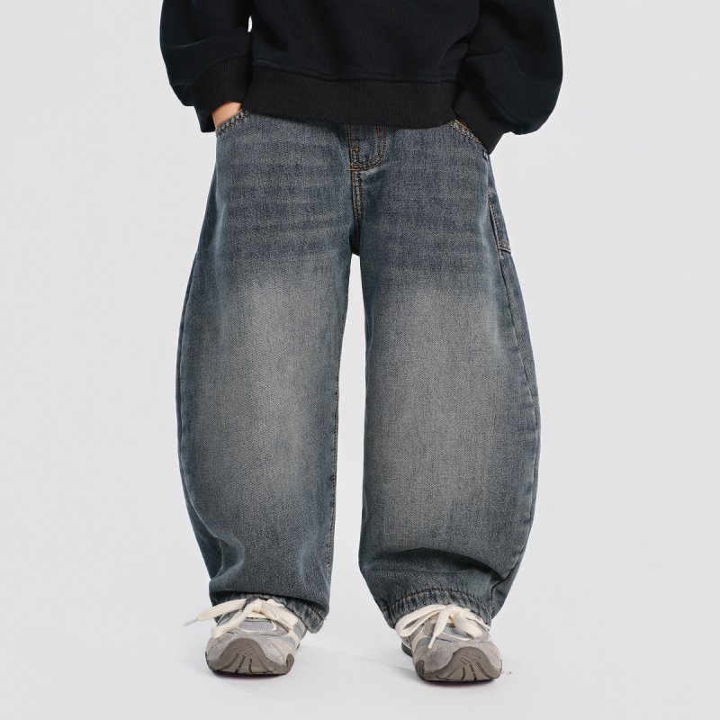 Poiste džinipüksid fleece-vooderdusega, 2025 sügis-talv, keskmine vöökoht, koostis 58% puuvill / 25% polüester / 17% viskoos, pehme töötlemine