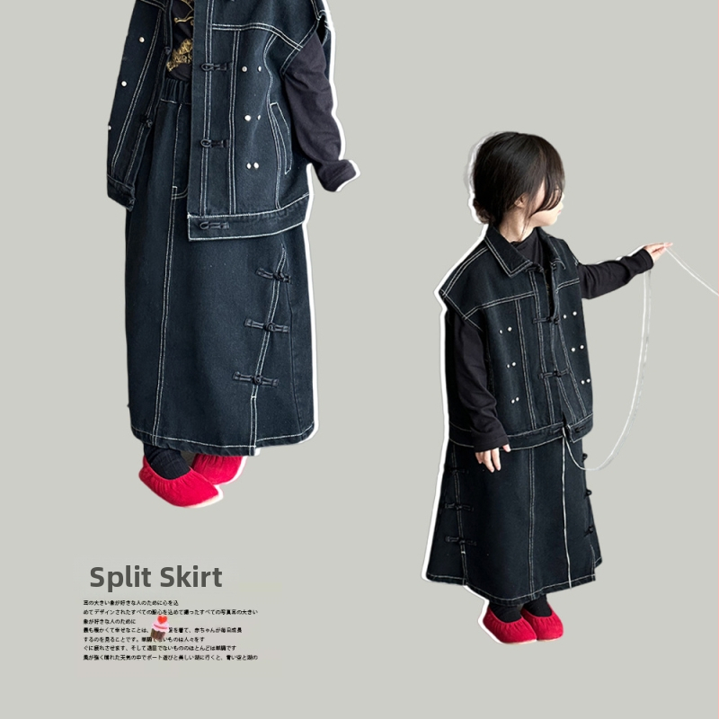 Mergaitėms skirtas naujojo kinų stiliaus džinsinis sijonas, ilga A linija (Medžiaga: medvilnė; Stilius: džinsinis; Siluetas: A linija; Amžiaus grupė: 3–8 metai)