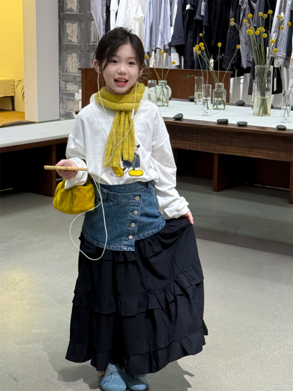 Korėjiečių versijos medvilninis dviejų dalių komplektas vaikams, vienodo rašto, nereguliarus kraštas, 8+ metų vaikams, vasara (rudenį 2025)