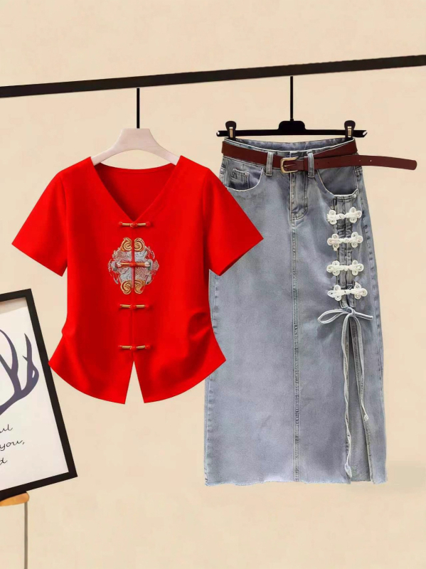 Kaheosaline lastekomplekt: ees nööpidega top ja helmestega džinsiline seelik, lühikesed varrukad, puuvill–polüesteri segu