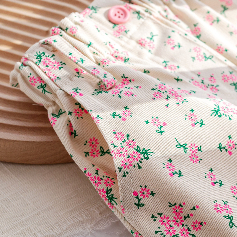 Vaikų sijonas Korėjietiško stiliaus su gėlių raštu, 90% medvilnės audinys, princės siluetas, medvilnės pamušalas