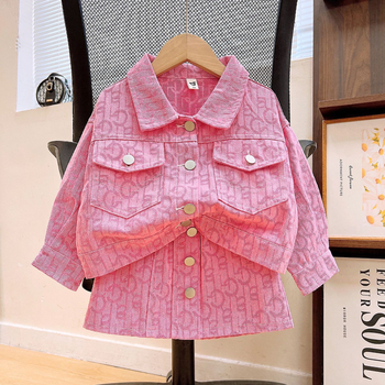 Кореански стил: момичешки костюм от две части — дънков жакет с жаккардова шарка и пола, дълги ръкави, едноредово закопчаване, мек полиестерен смес, принт с букви, за деца 3–8 години