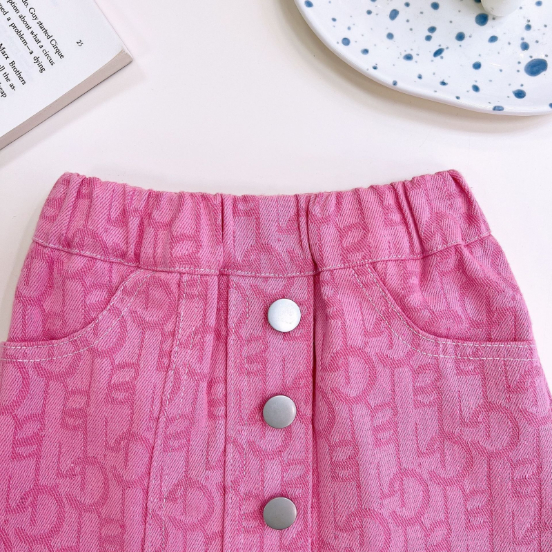 Кореански стил: момичешки костюм от две части — дънков жакет с жаккардова шарка и пола, дълги ръкави, едноредово закопчаване, мек полиестерен смес, принт с букви, за деца 3–8 години