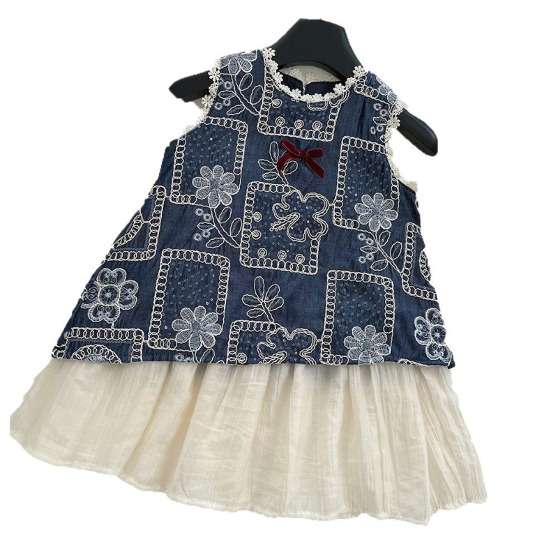 Mergaitei korea-stilia denim sijonas su petnešėlėmis, be rankovių, su gėlių siuvinėjimu, švelnintas džinsas, amžiaus grupė 3–8 metų, 2025 m. vasara