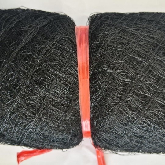 Полиестерна усукана нишка, 3x3 отвор, 150D диаметър на нишката, Jun hongtu, за новаторски и творчески проекти