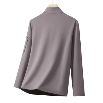 Muška dukserica s pola-zipom i stojećim ovratnikom, podstavljena fleece, glavni materijal: najlon smjesa 75%, težina 250–300 g, džep s patch dizajnom