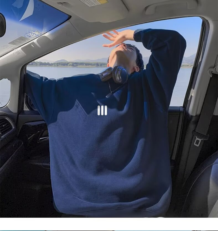 Džemper s okruglim izrezom, bez kapuljače, duge rukave, širok kroj