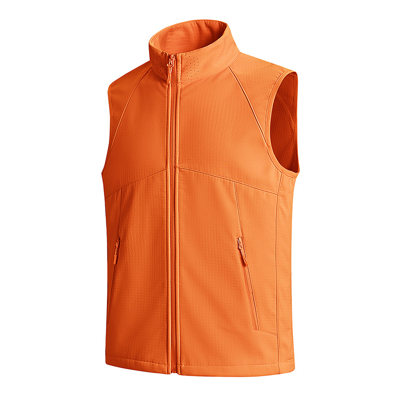 Kapuutsiga vest, lukk, kitsas lõige, seisvas krae, polüesterkangas ja polüestervooder