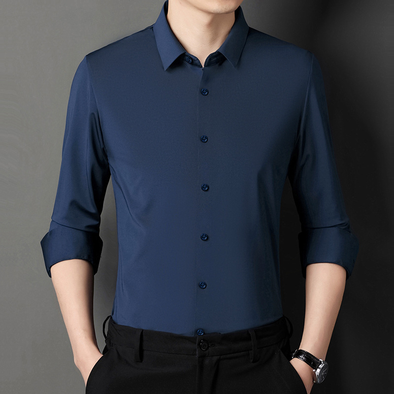 Košeľa z polyester-spandex zmesi, bez žmoliek, otočný golier, dlhé rukávy, jednofarebná, úzky strih