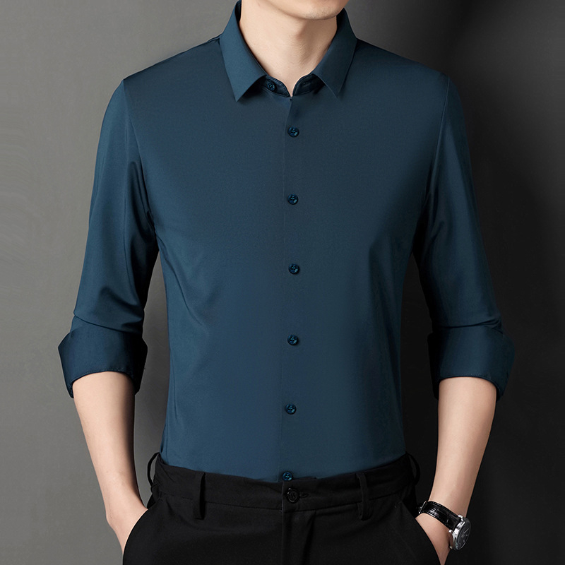 Košeľa z polyester-spandex zmesi, bez žmoliek, otočný golier, dlhé rukávy, jednofarebná, úzky strih