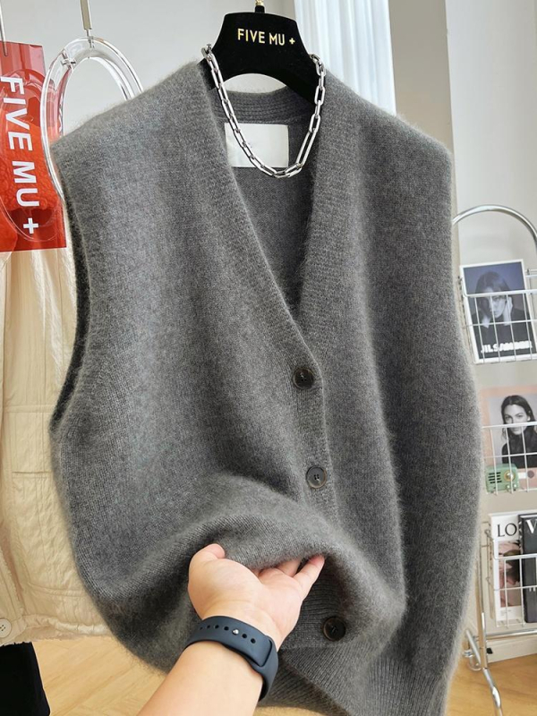 Siva pleteni bezrukavni kardigan-vest za jesen-zimu, široka silueta, V-izrez
