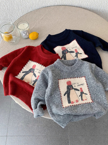 Детски дебел зимен плетен пуловер — с кръгло деколте, дълги ръкави, принт с анимационни герои, памук-вискозна смес 60% вискоза, за деца на възраст 1-3 години